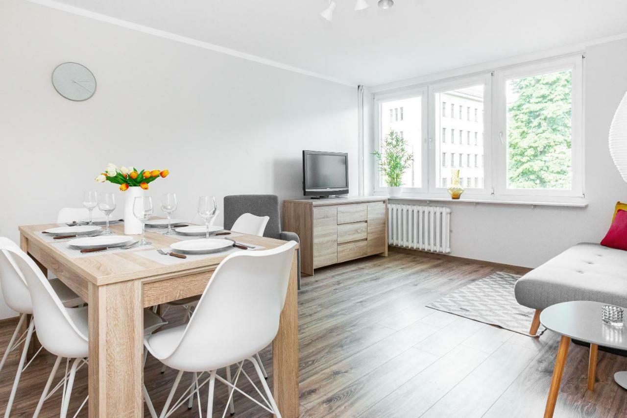 Solidarnosci By Renters Butas Warsaw