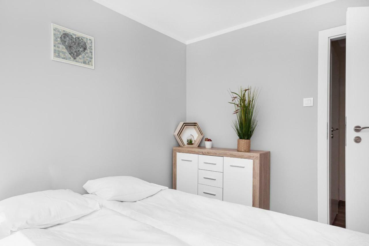 Butas Solidarnosci By Renters